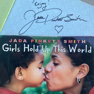 Jada Pinkett Smith 2005 Signed Kids Book Girls Hold Up This World w/ Baby Willow